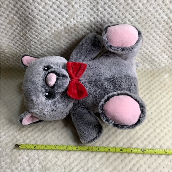 PetSmart Plush Lucky Cat Stuffed Dog Or Child Toy with Squeaker Inside Red Bow - Picture 12 of 13